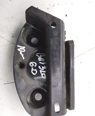 BMW 3 E90 E91 Rear bumper mounting bracket 51127118194