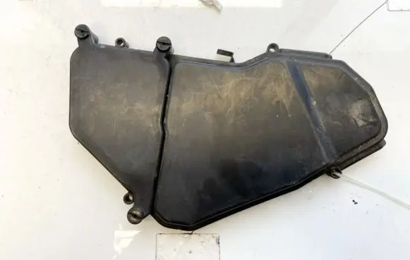 Volkswagen Touareg II Fuse box cover 7l0937576a