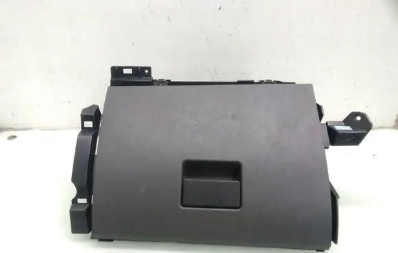 Ford Focus C-MAX Glove box