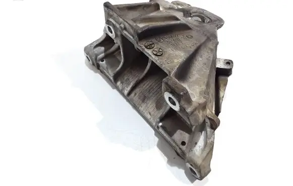 BMW X5 E70 Engine mounting bracket 6790022 58091210