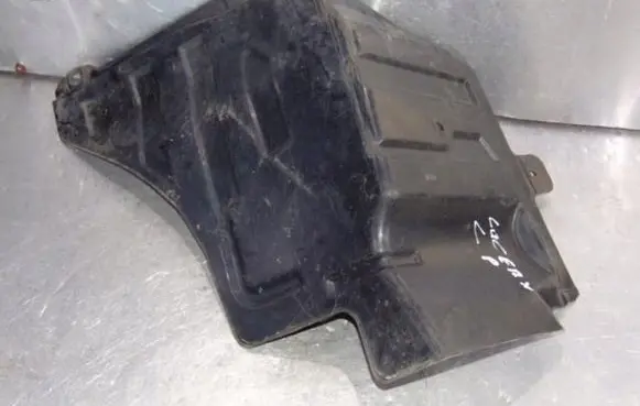 Chevrolet Lacetti Engine splash shield/under tray 96545471