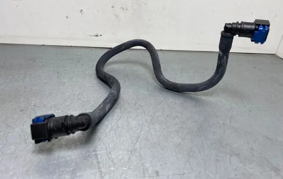 Subaru XV II Fuel line pipe 2450