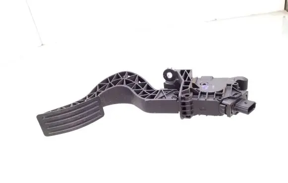 Polestar 2 Accelerator throttle pedal 32264189