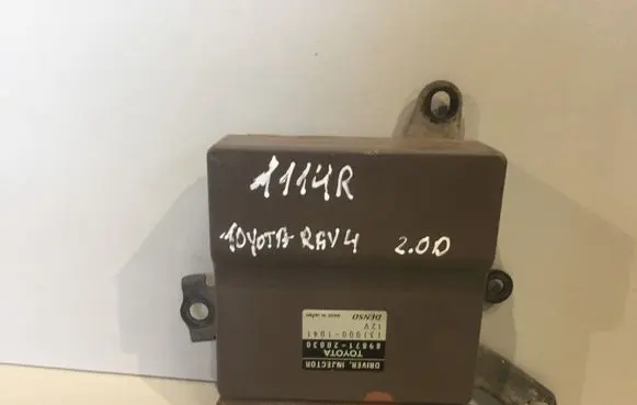 Toyota RAV 4 (XA20) Fuel injection control unit/module 8987120030 1310001041