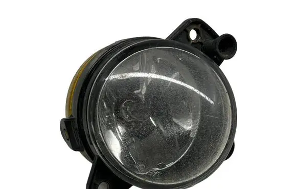 Volkswagen Touareg I Front fog light 27127400