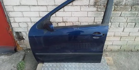 Seat Toledo II (1M) Front door