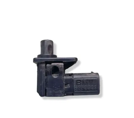 BMW 7 E65 E66 Bonnet alarm switch sensor 8352229