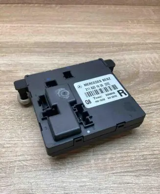 Mercedes-Benz E W211 Door control unit/module 2118201626 336806