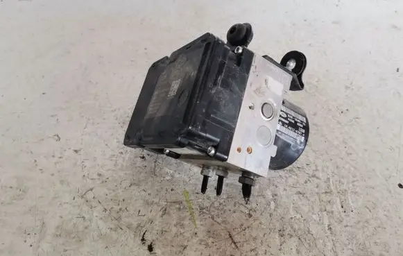 Land Rover Range Rover Evoque L538 ABS Pump BJ322C405AG
