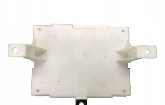 Nissan Juke I F15 Air conditioning/heating control unit 277601KK0B