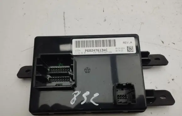 Jeep Cherokee Other control units/modules P68247613AC
