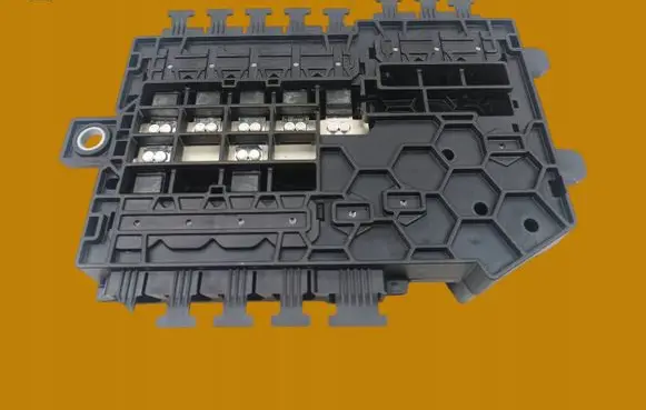 Mercedes-Benz C W205 Fuse box set A2135406100