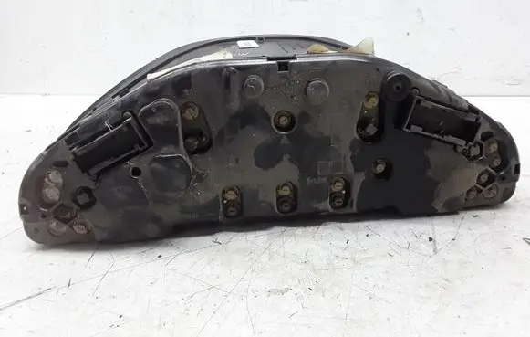 Mercedes-Benz E W210 Speedometer (instrument cluster) 87001345