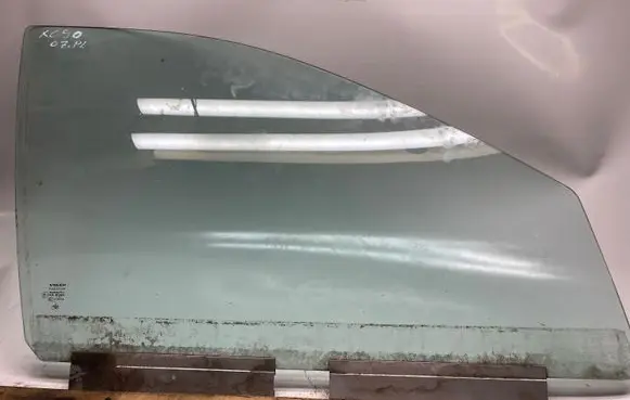 Volvo XC90 Front door window glass four-door 43R001605 E000199