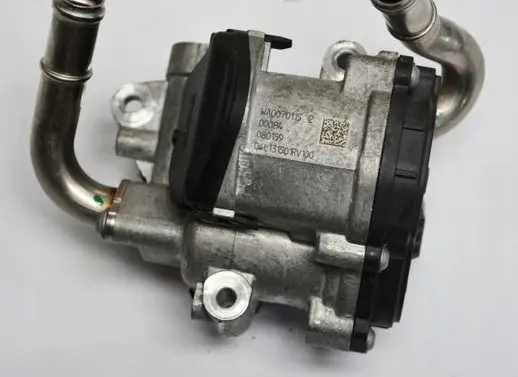 Volkswagen Scirocco EGR valve 04L131501R