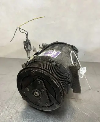 Renault Laguna III Air conditioning (A/C) compressor (pump) 8200890987AA