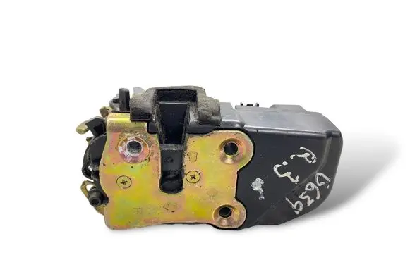 Jeep Grand Cherokee (WJ) Rear door lock B639
