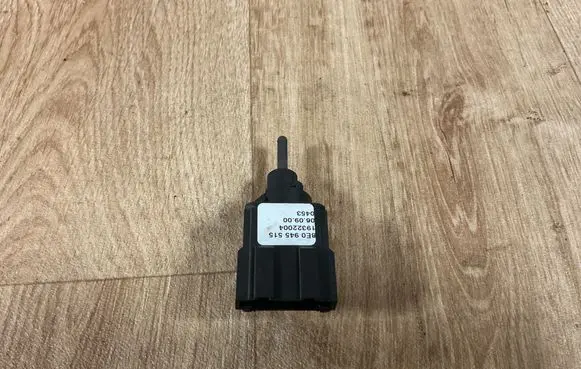 Audi A4 S4 B6 8E 8H Brake pedal sensor switch 8E0945515 0453 19322004