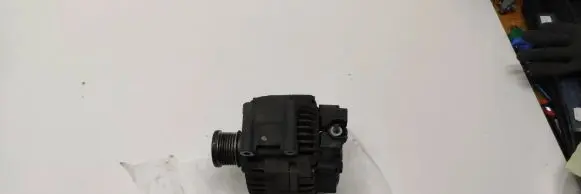 Jeep Grand Cherokee (WK) Generator/alternator 04801250aa