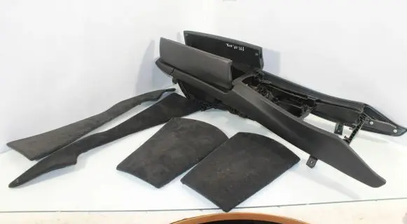 BMW 5 GT F07 Glove box 72458410 5145 EATE30
