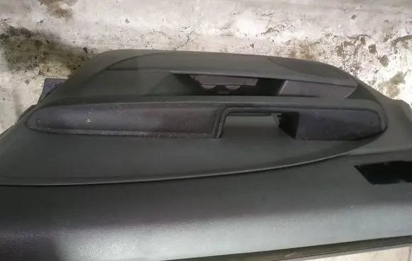 Ford Focus C-MAX Front door card panel trim