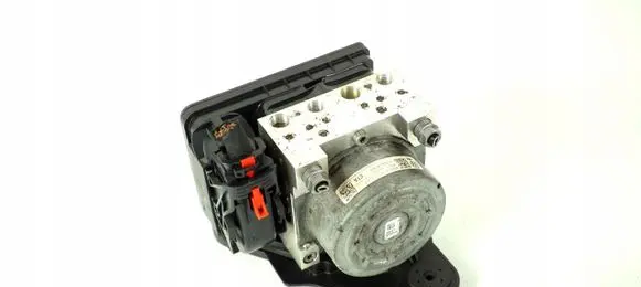 Volkswagen Golf III ABS Pump 5Q0614517AF