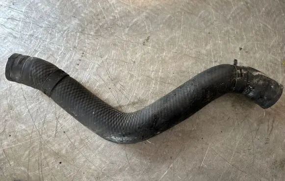 Renault Koleos I Engine coolant pipe/hose