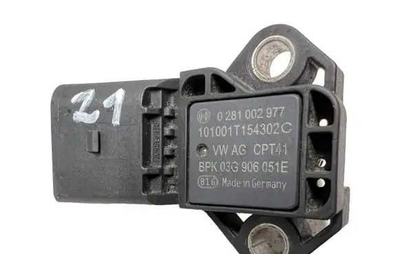Volkswagen Polo V 6R Air pressure sensor 03G906051E 0281002977 101001T154302C