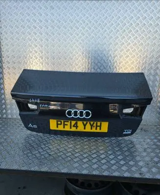 Tailgate/trunk/boot lid