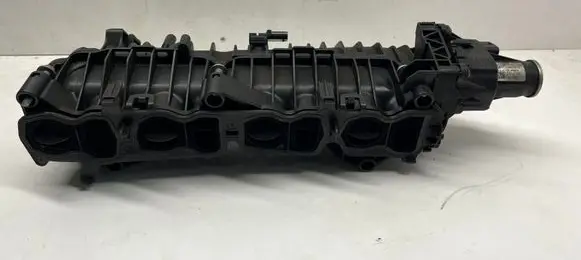 BMW 3 F30 F35 F31 Intake manifold 780799100 857079101