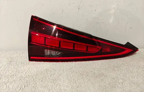 Mercedes-Benz C W206 Tailgate rear/tail lights A2069061901