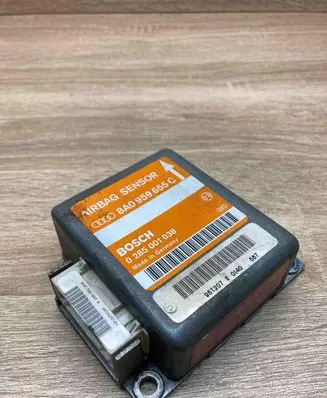 Audi A4 S4 B5 8D Airbag control unit/module 8A0959655C 0285001038