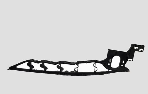 BMW X5 E70 Fender mounting bracket 7157989