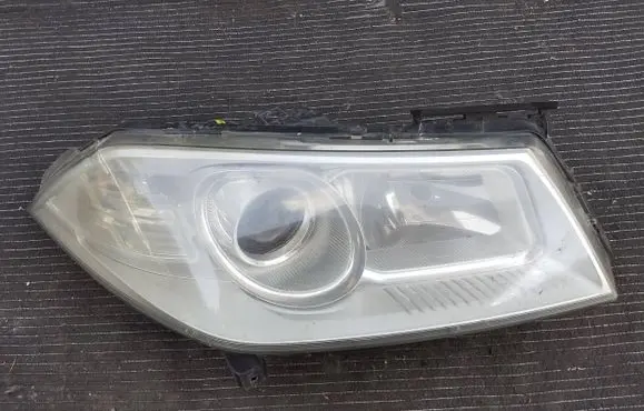 Renault Megane II Headlight/headlamp 8200412742F 89312740