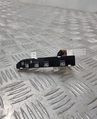 Hyundai Tucson TL Gear shift selector indicator X84654D7100 S8M0101