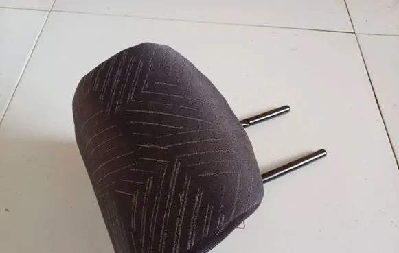 Renault Laguna II Front seat headrest 