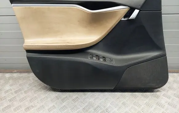 Tesla Model S Front door card panel trim 600607110H