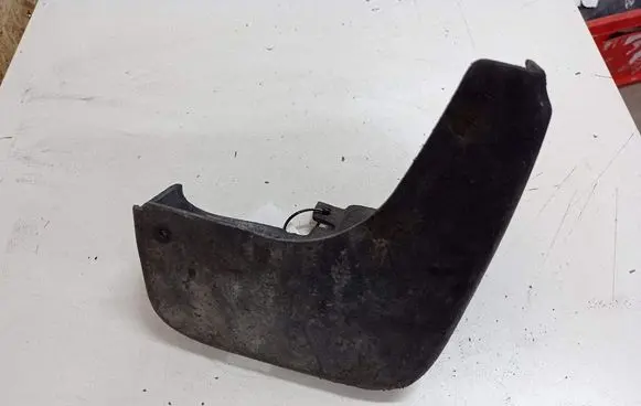 Citroen C5 Front mudguard 940650