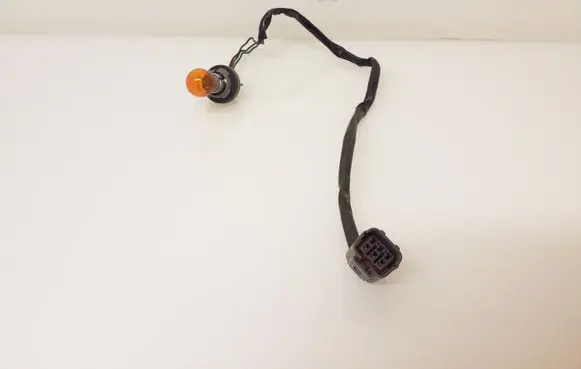 Mazda 5 Fog light bulb 