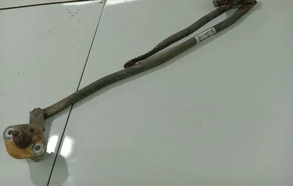 Mazda 323 Front wiper linkage and motor 