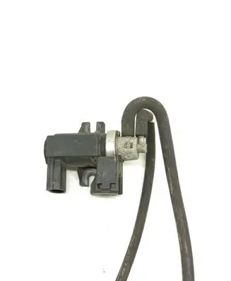 Audi A4 S4 B7 8E 8H Turbo solenoid valve 8E0906627