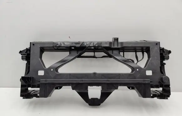 Skoda Enyaq iV Front piece kit 5LJ805563B