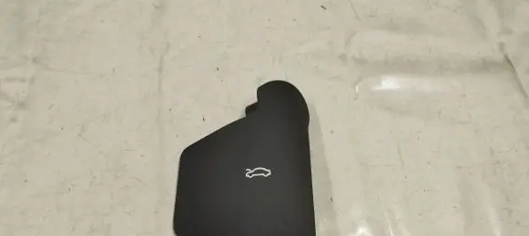 Audi Q5 SQ5 Engine bonnet (hood) release handle