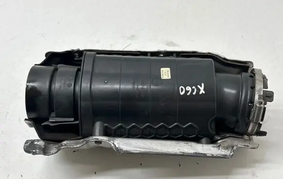 Volvo XC60 Intake resonator 31474846 D36ZC 31437205