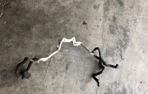 Mercedes-Benz A W177 Engine coolant pipe/hose 3100648 472019 S3100648