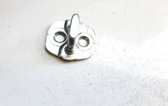Nissan Leaf I (ZE0) Front door lock loop/hook striker 