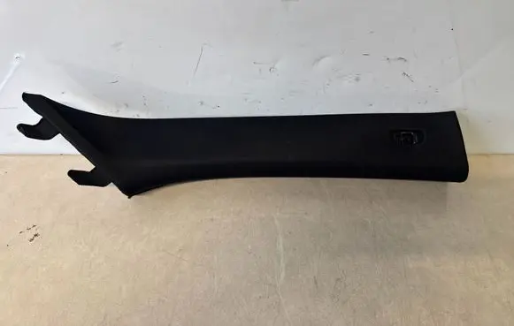 BMW i4 (A) pillar trim 8096436