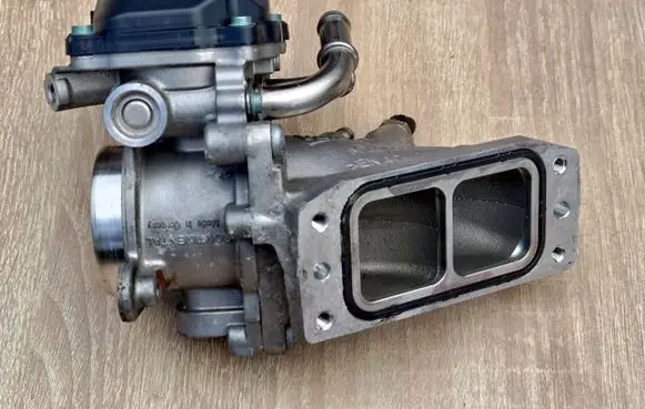 Audi A3 S3 8V Throttle valve 04L128063T