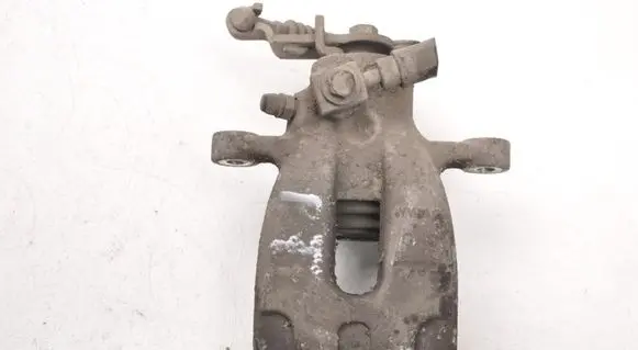 Skoda Octavia Mk3 (5E) Rear brake caliper 