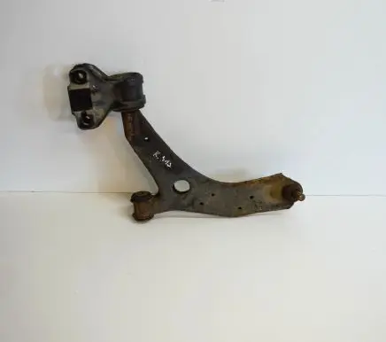 Mazda 3 II Front lower control arm/wishbone 8V613A262